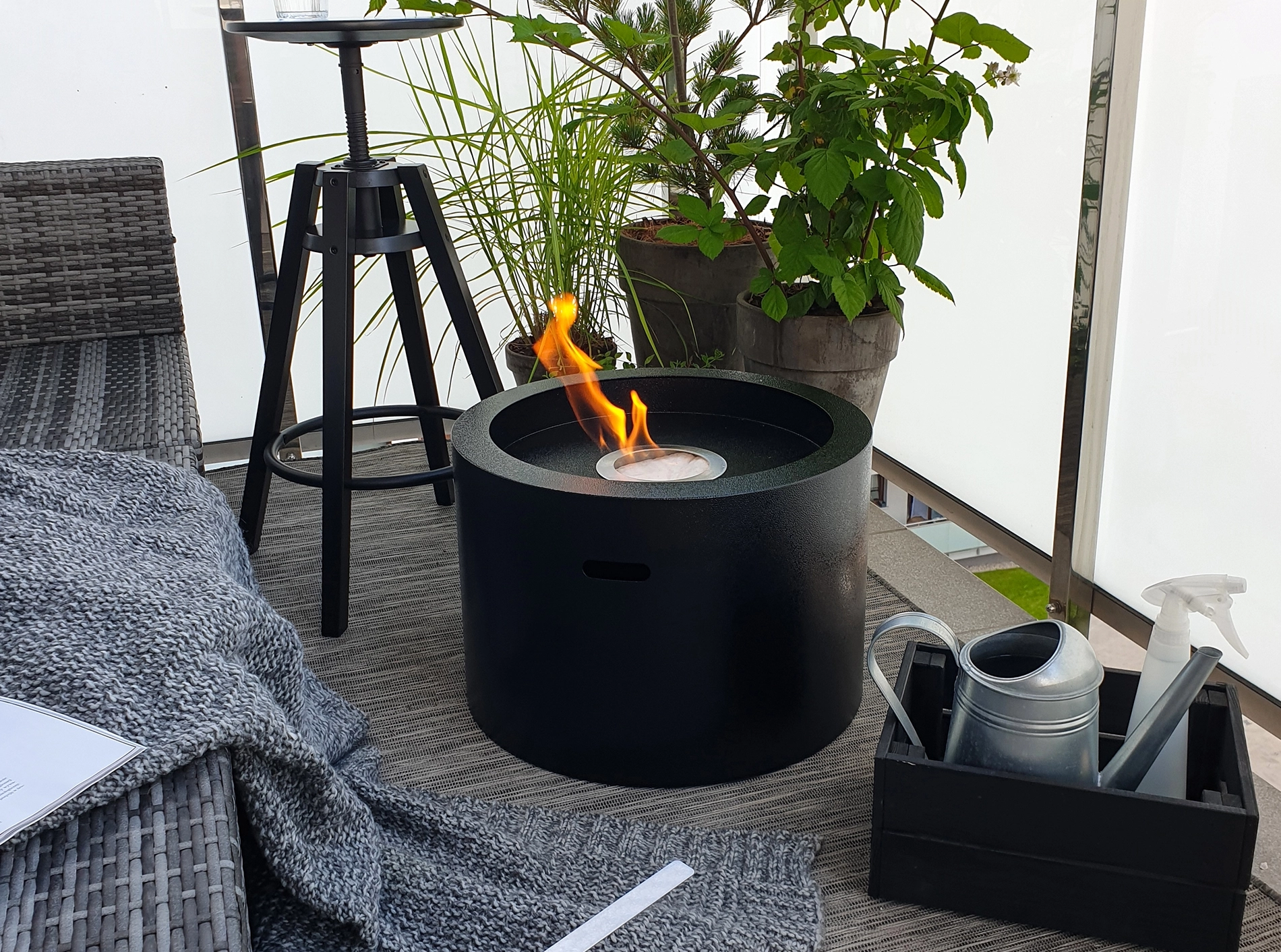 3441 Bio-Kamin Moon schwarz matt