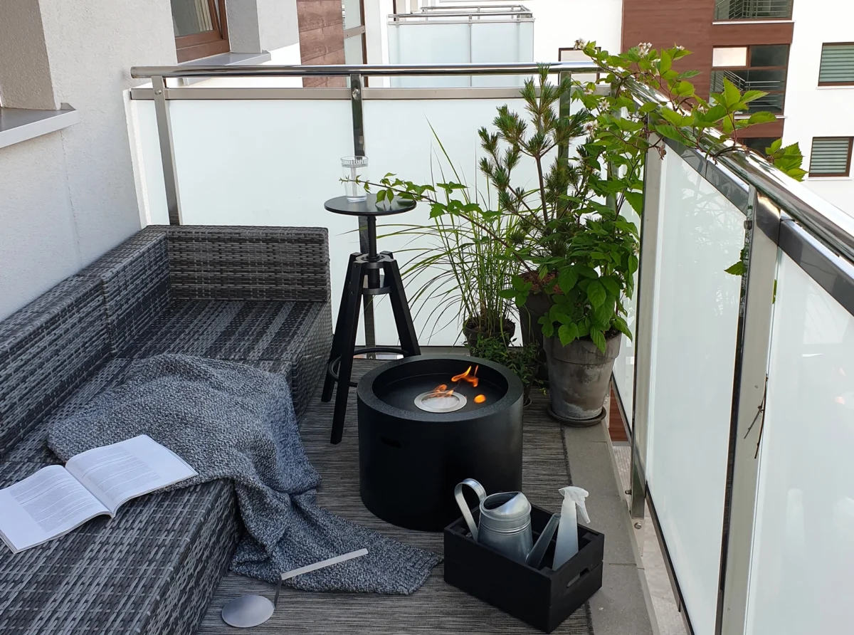 3444 Bio-Kamin Moon schwarz matt