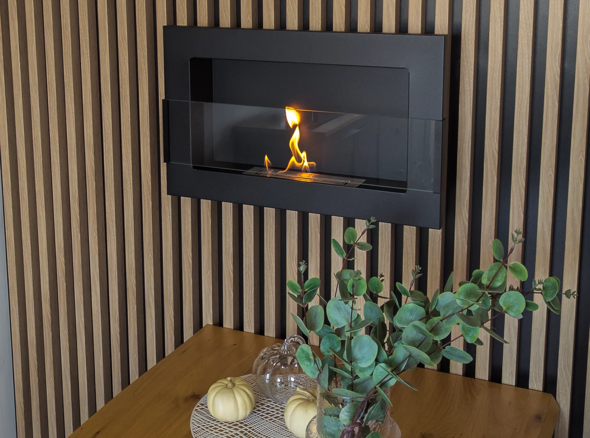4459 Bio-Kamin 650x400 mit Glas Schwarz Struktural.