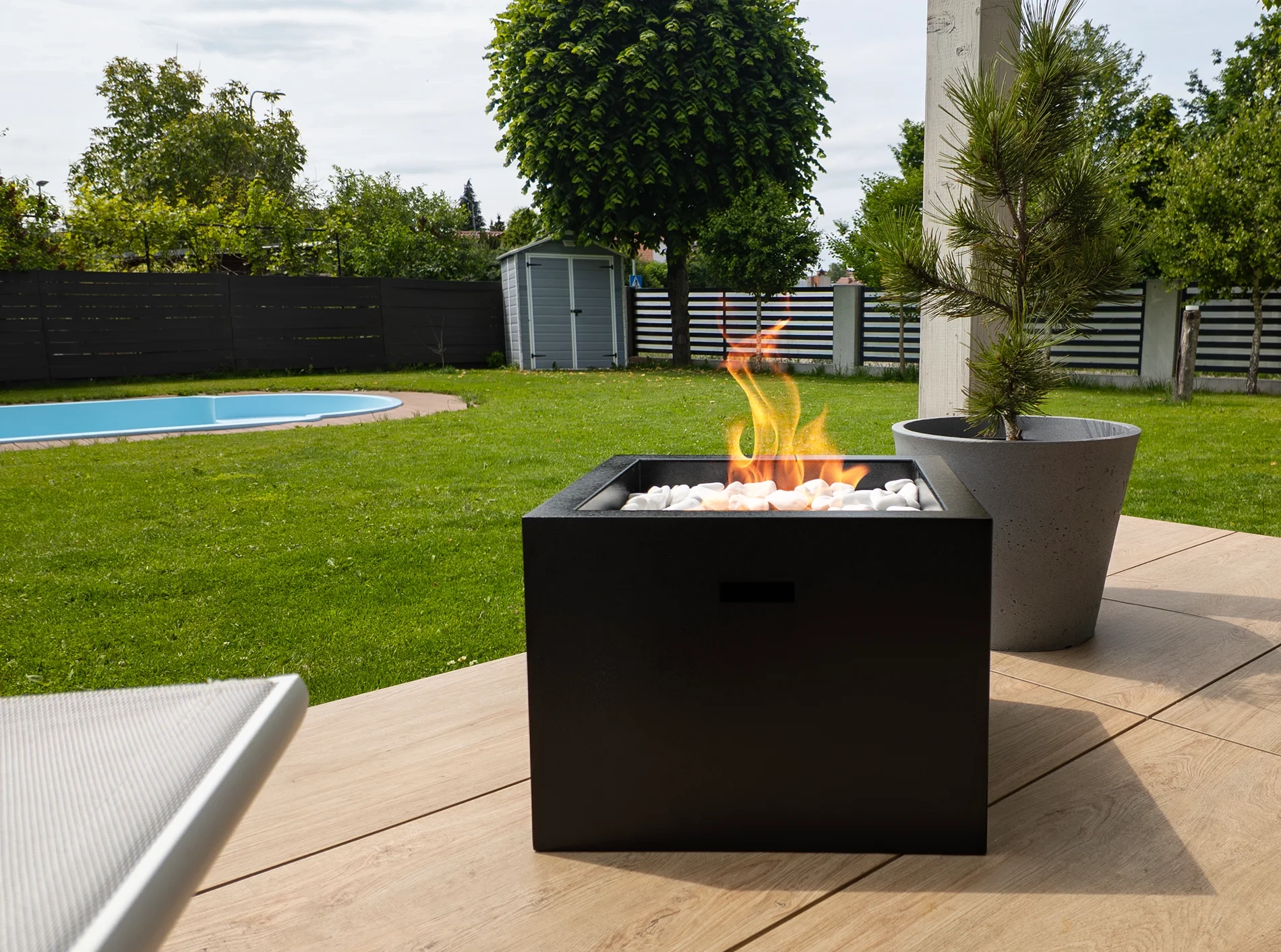 5019 Freistehender Bio-Kamin Novium schwarz matt