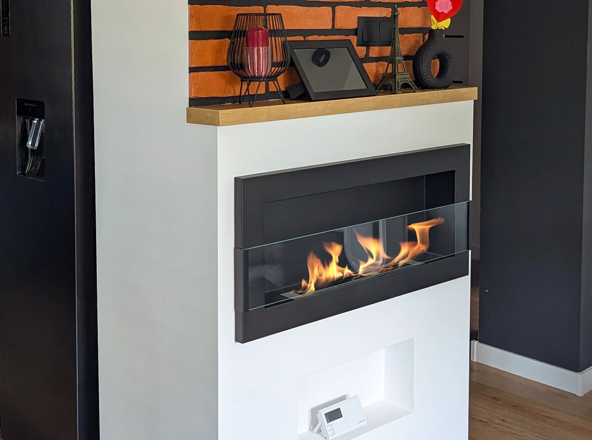 5070 Bio-Kamin 900x400 mit Glas Schwarz Strukturiert