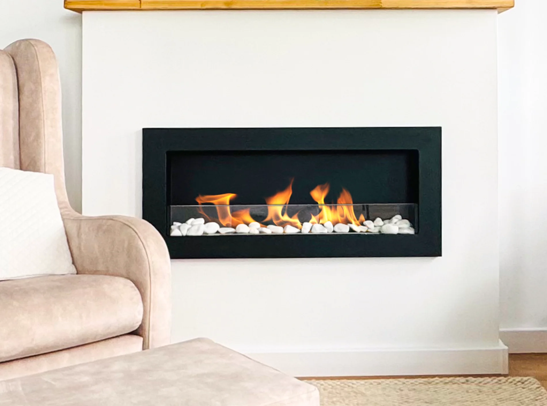 5088 Bio-Kamin 900x400 SLIM Schwarz strukturiert mit Glas