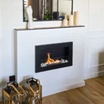 Bioethanol-Wandkamin 650 × 400 Slim – Schwarz mit Glasscheibe