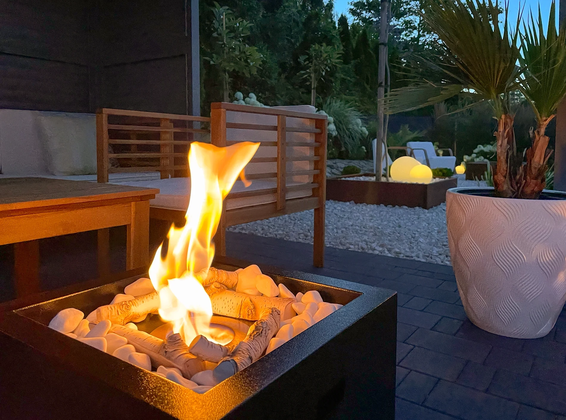 5152 Freistehender Bio-Kamin Novium schwarz matt