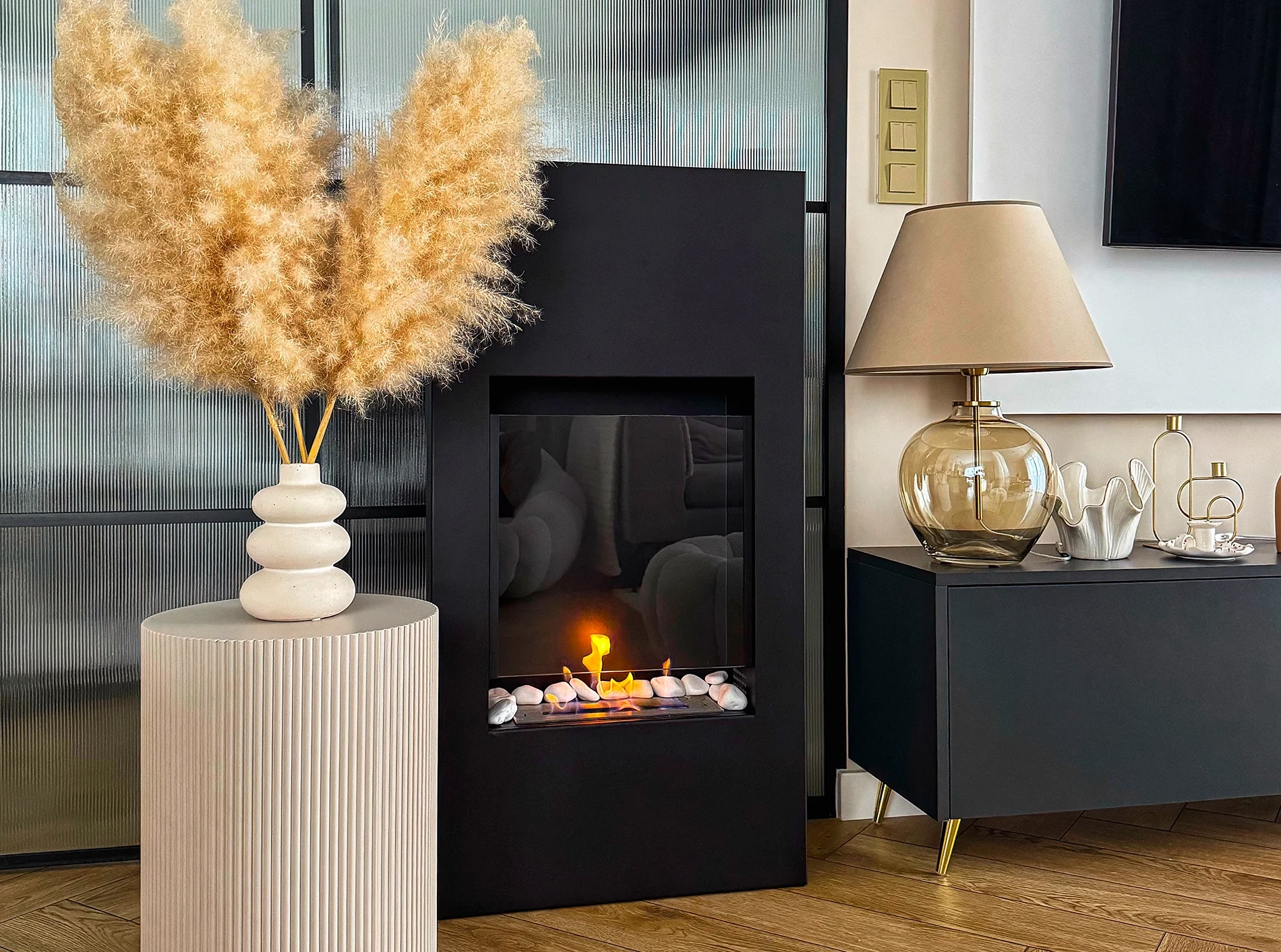 5324 Biokamin Portal Modern Schwarz Matt mit Glas