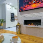 5375 Bioethanol-Wandkamin 900 × 400 – Weiss Hochglanz mit Glasscheibe
