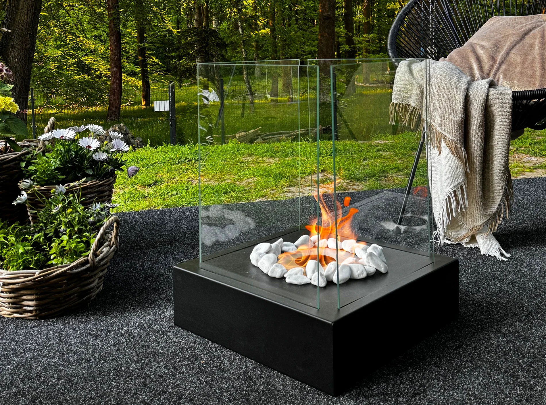 5523 Freistehender Bio-Kamin Sunset Garden Schwarz